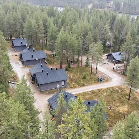 Villa Huurre - 200 M From The Waters Of Pyhaejaervi