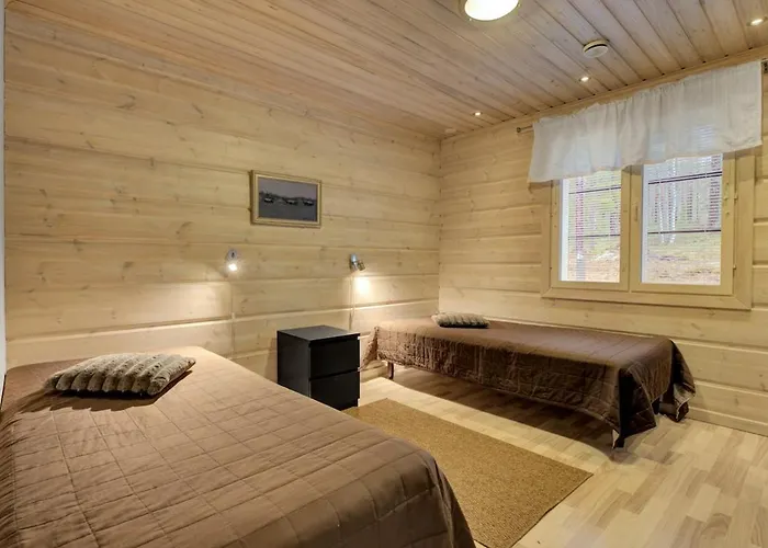 Willa Huurre - 200 M From The Waters Of Pyhaejaervi Pyhätunturi